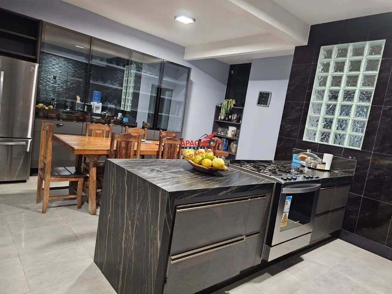 Casa com 6 quartos à venda na Rasa - Foto 2