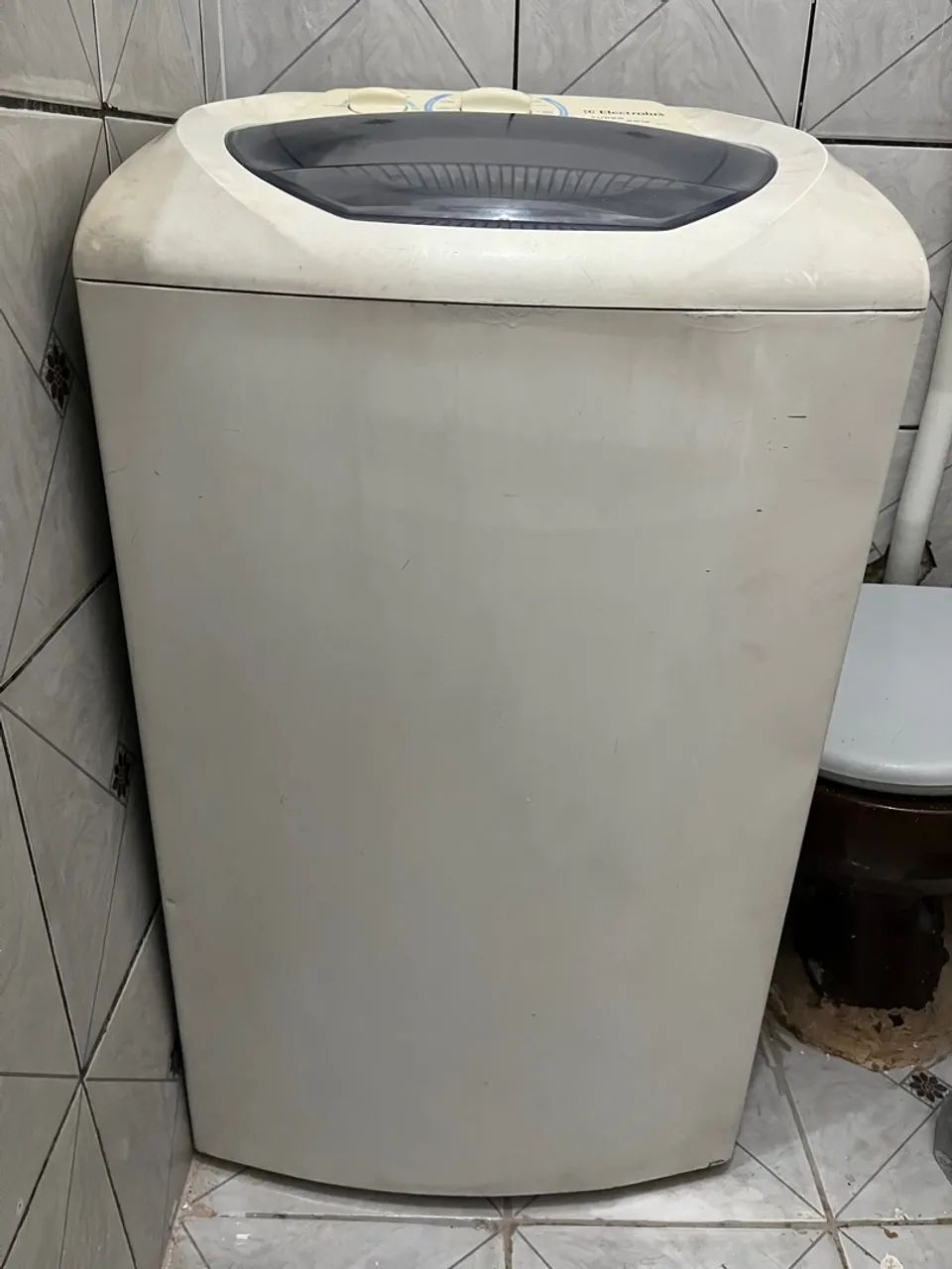 Máquina de Lavar Roupa Usada 6kg - Foto 4