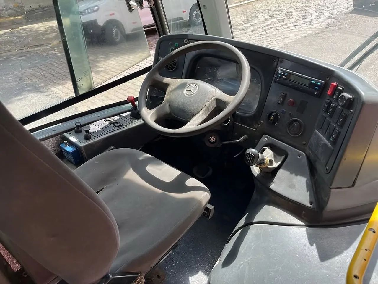 Micro ônibus Marcopolo Senior - Foto 4