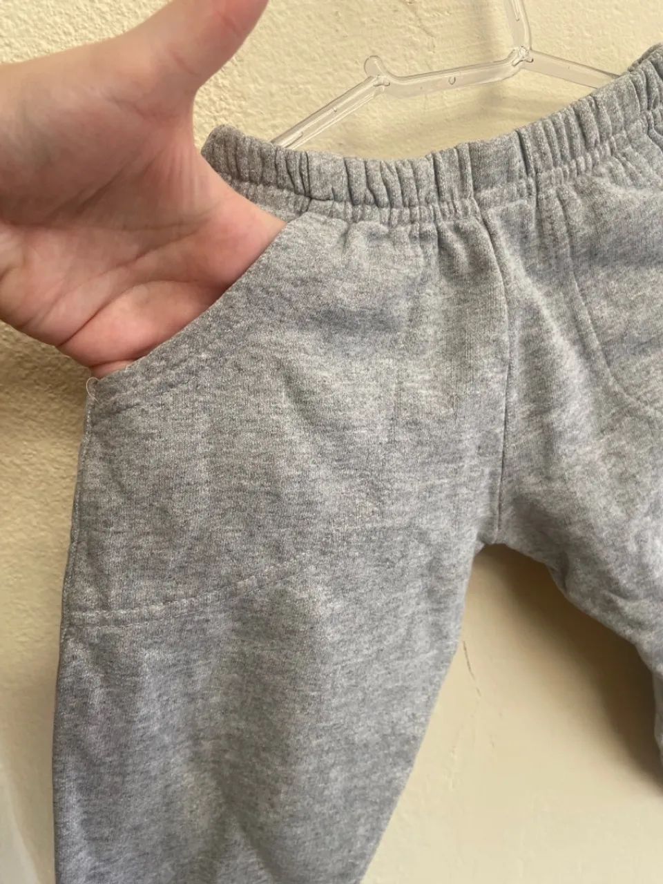 Calça de Moletom Cinza Infantil - Foto 2