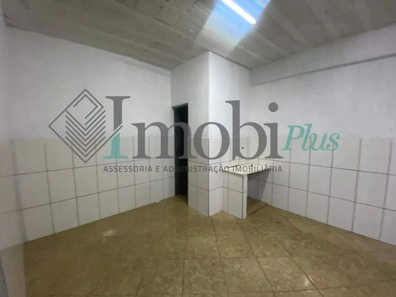 Loja com aproximadamente de 20m² para locação