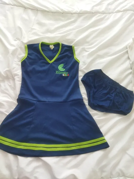 Uniformes do colégio extensivo