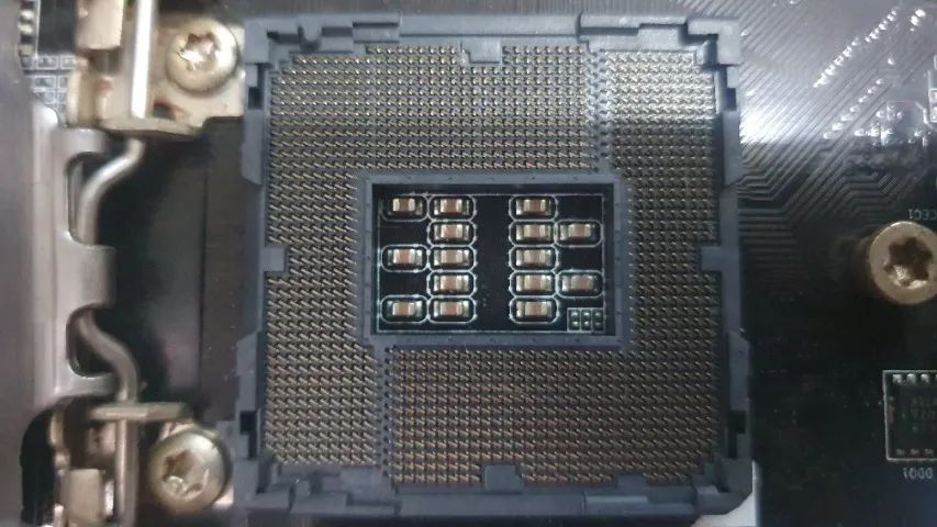 2 Placas-mãe Gigabyte H110m-S2V C\Def - Foto 3
