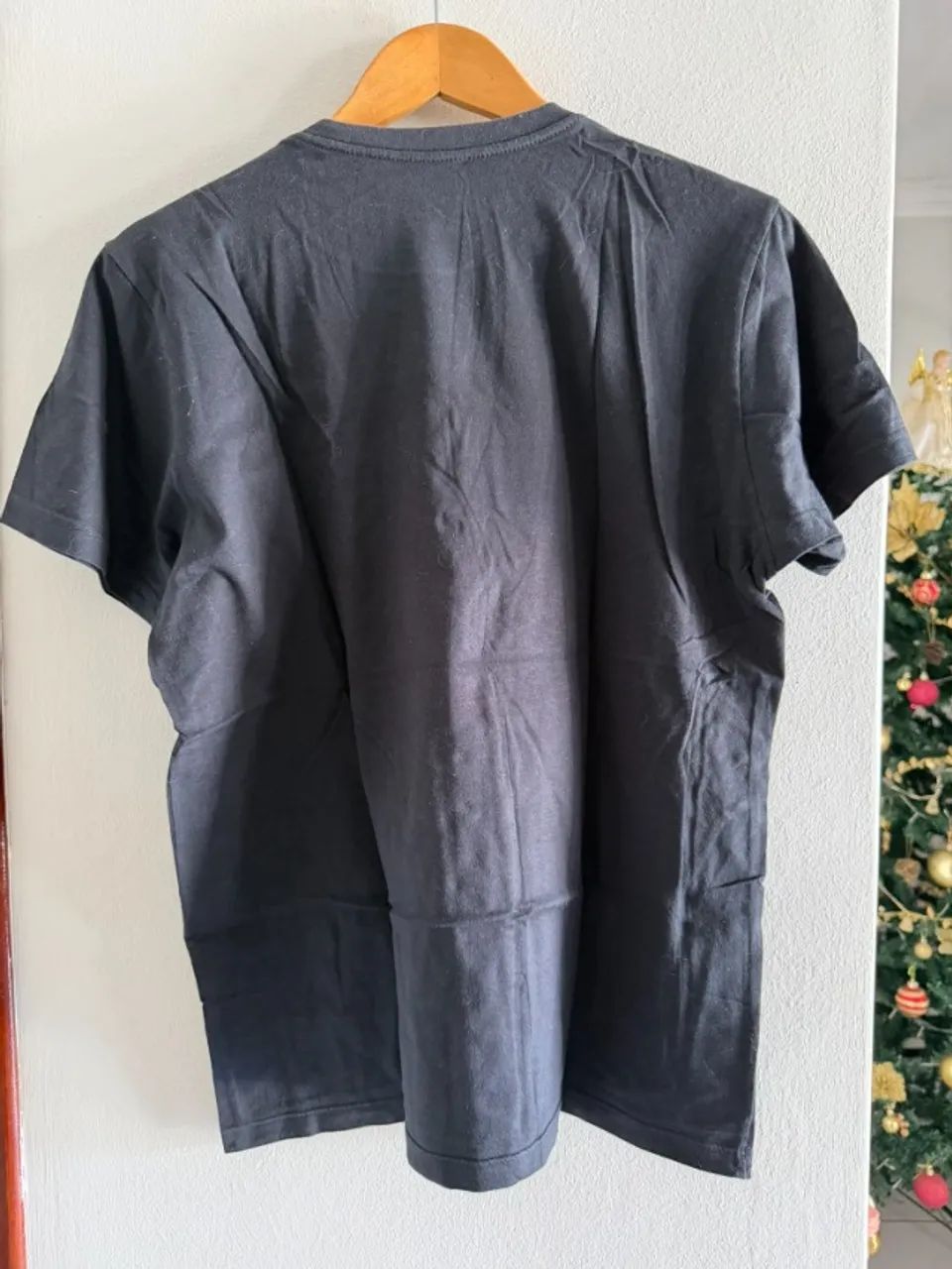 Camiseta básica Preta, Pena, Tamanho P - Foto 2