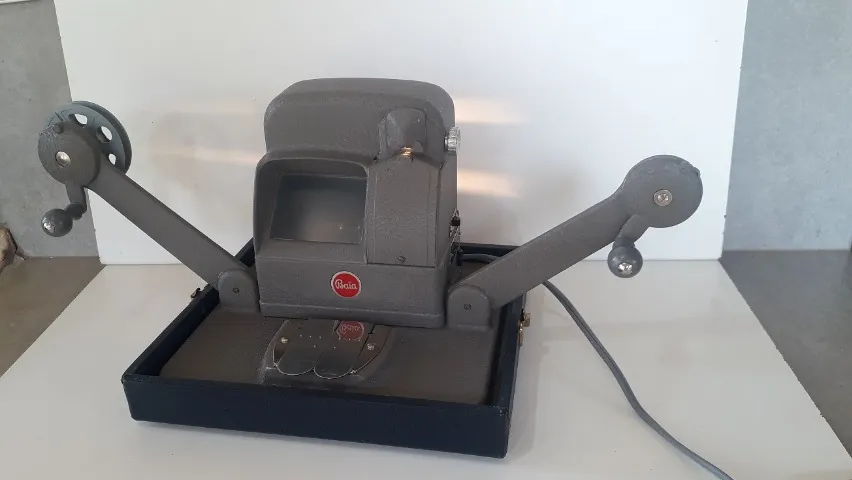 Editor visualizador de filmes 8mm Baia Viewer super 8 cat. V8 120V 30W