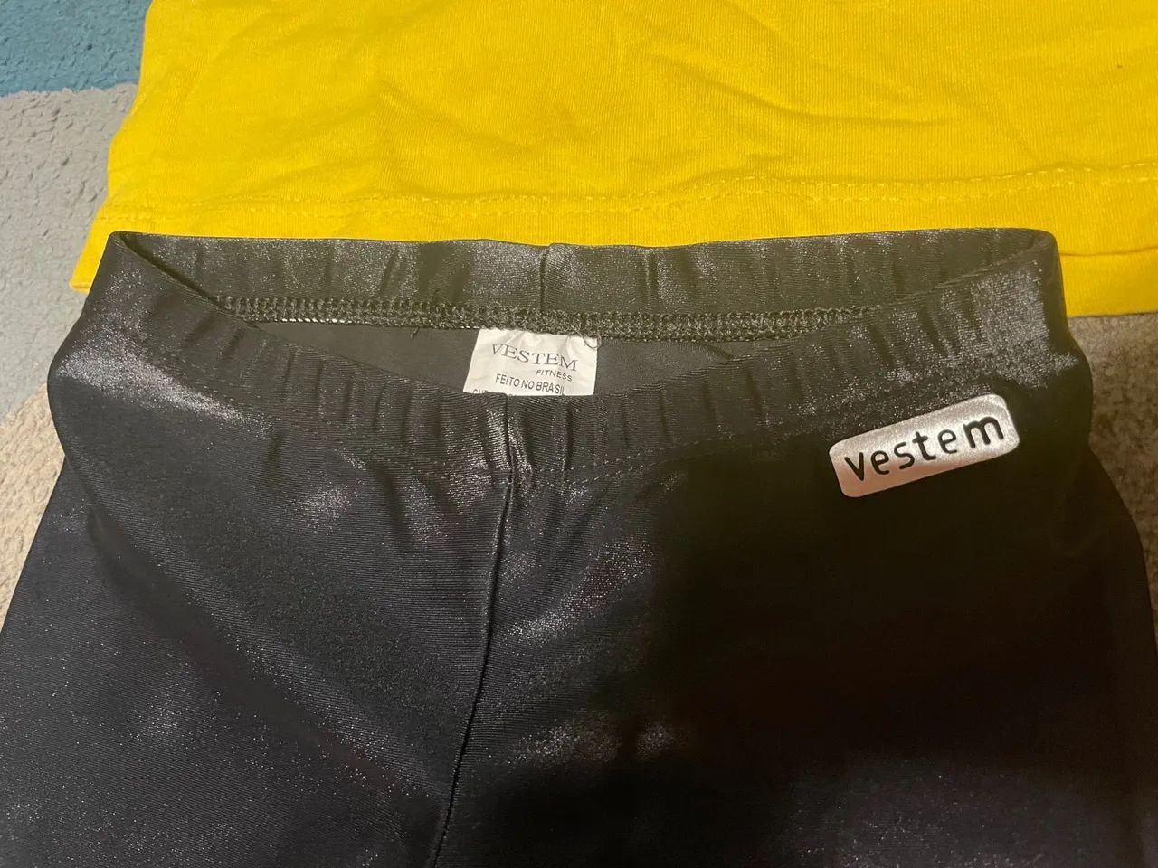 Kit Roupa Infantil para menina de 4 anos - Camiseta, Calça e Vestido - 3 itens - Foto 2