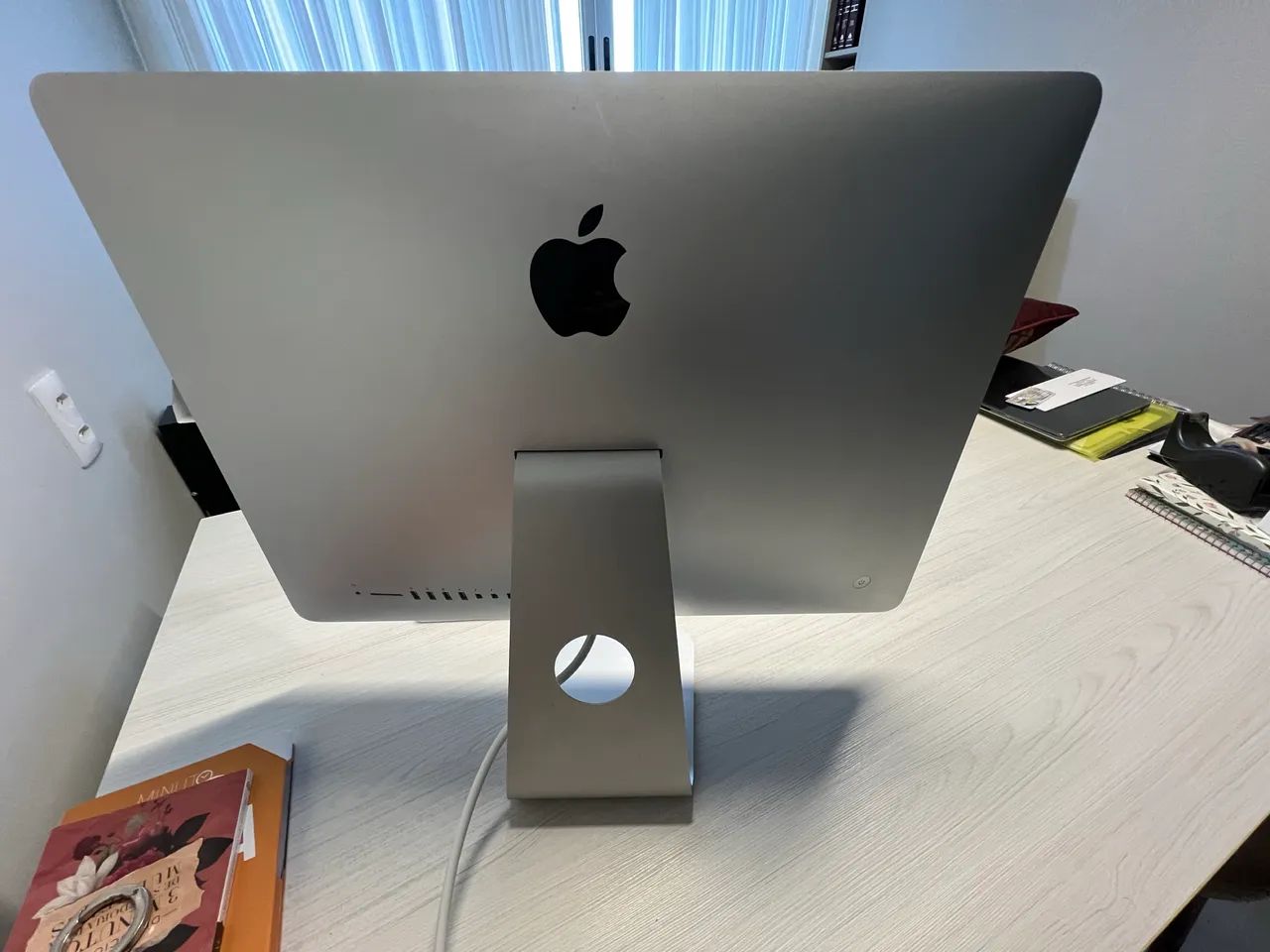 iMac Apple - Tela com 21,5