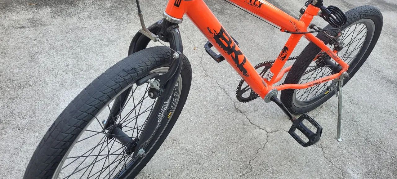 Bicicleta aro 20 Revisada e lubrificada - Foto 4