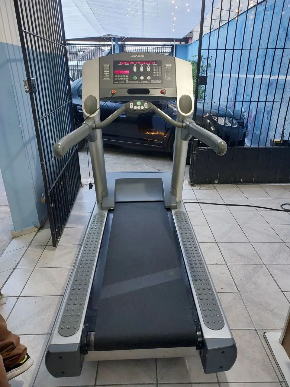 Esteira Life Fitness 95 ti - Foto 3