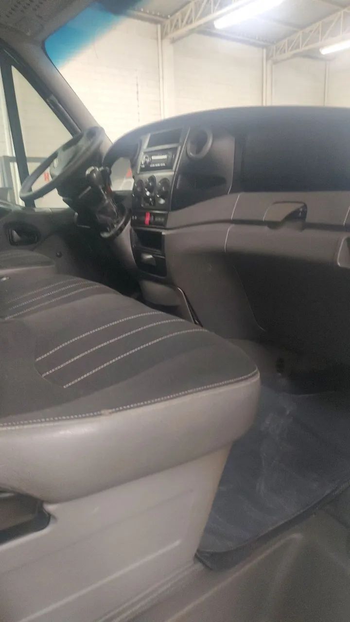 Iveco 35s14  - Foto 4