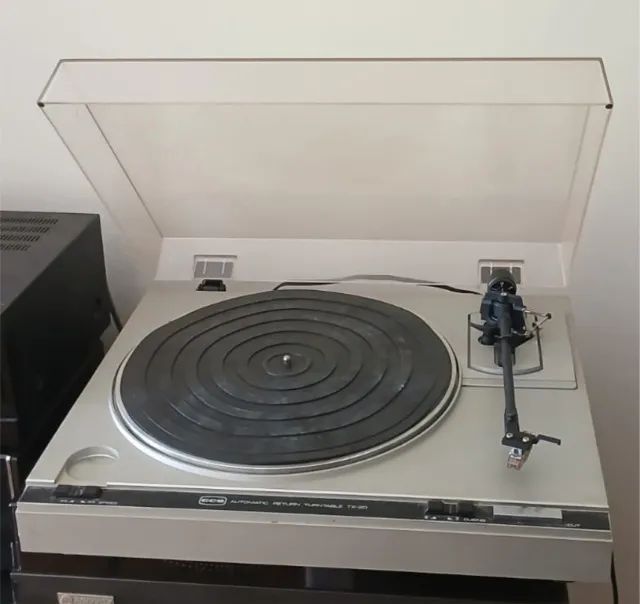 Toca Disco CCE TX-20 (ver descrição)