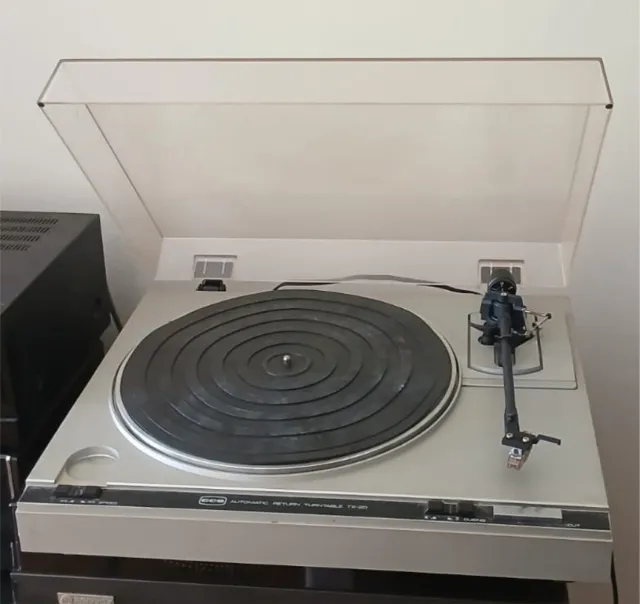 Toca Disco CCE TX-20 (ver descrição)