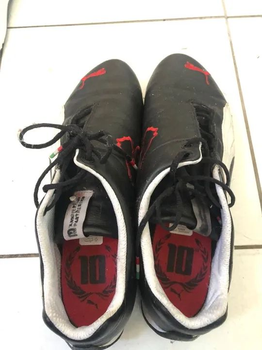  Tenis semi-novos de marca e importados. R$ 100,00 cada par Tam 41 R$ 100,00 R$ 100,00