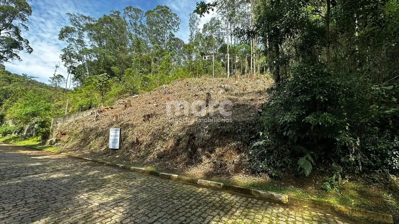 Terreno a venda no Parque Petropolis - Mairiporã