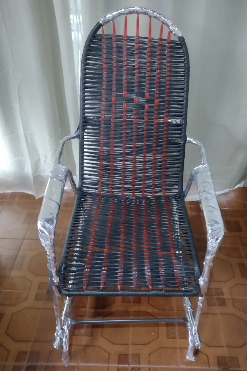 Cadeira de descanso em vime