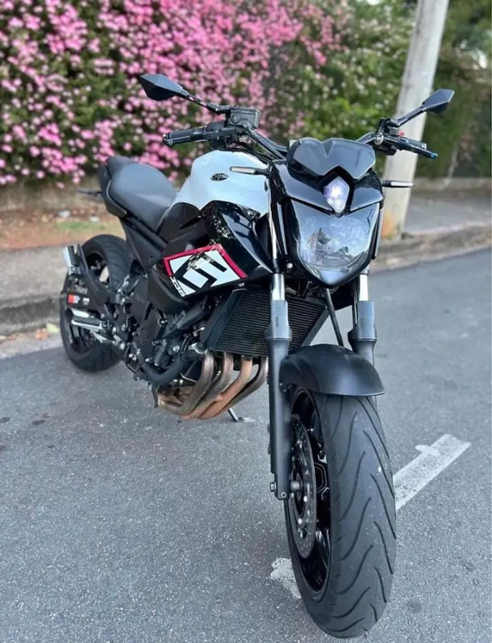 Yamaha XJ6  - Foto 3