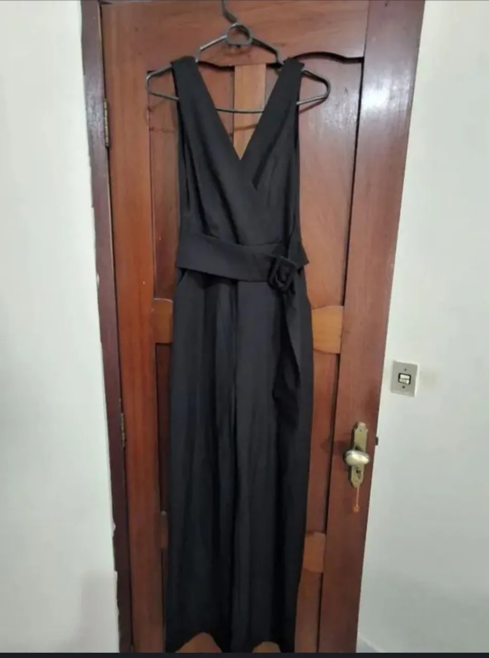 Macacão preto longo
