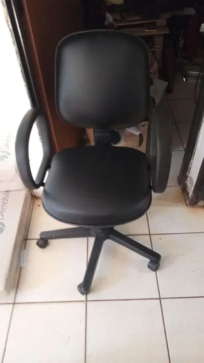 Cadeira de escritório giratória - Foto 2