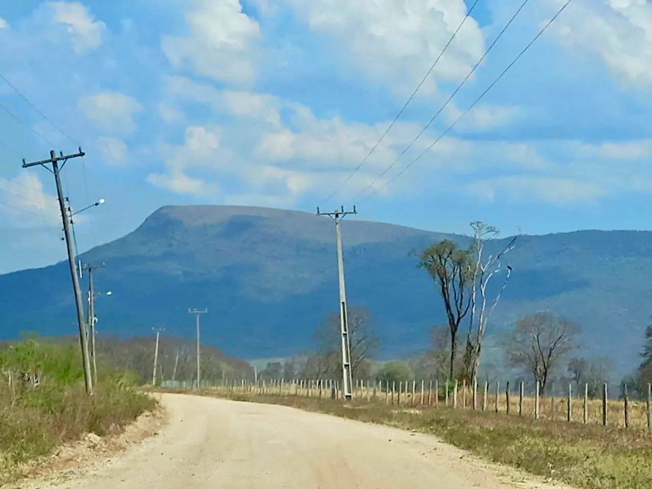 Espetacular Chácara prox (a Corumbá 19) 9. *