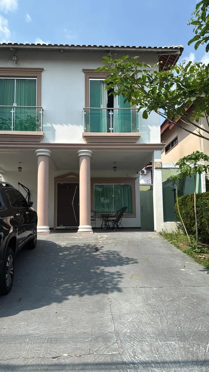 Residencial Laranjeiras 05 Suites/ Semimobiliado/ 04 Vagas