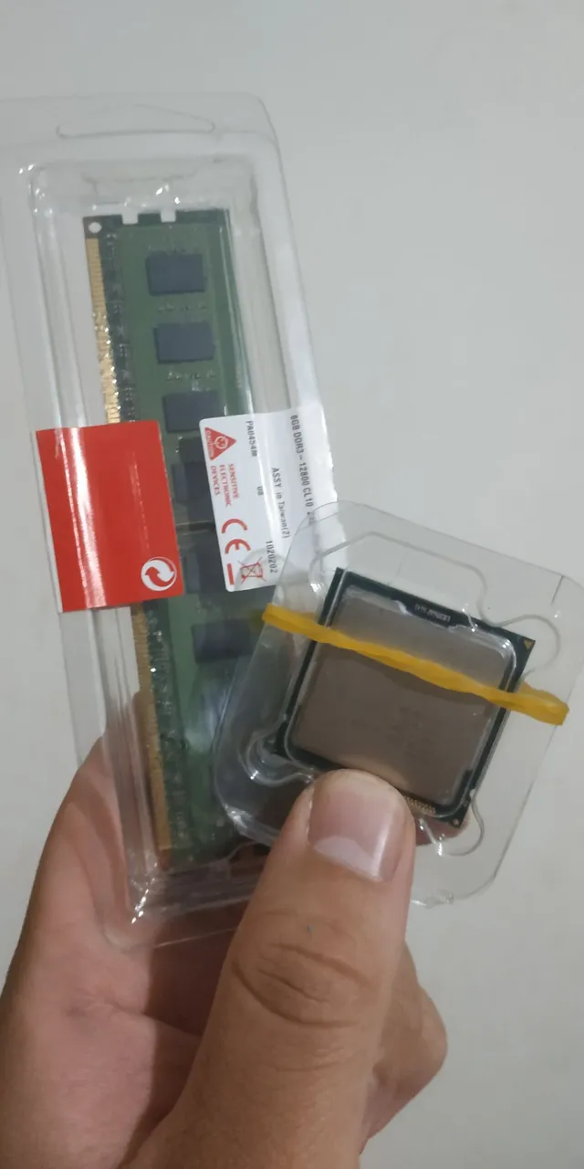 Processador Intel I3 2° Geração + Memória Ram 2Gb DDR3