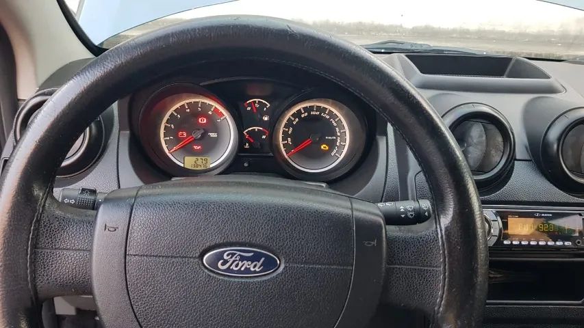 CARRO EM PERFEITO CONSERVAÇÃO - Foto 5