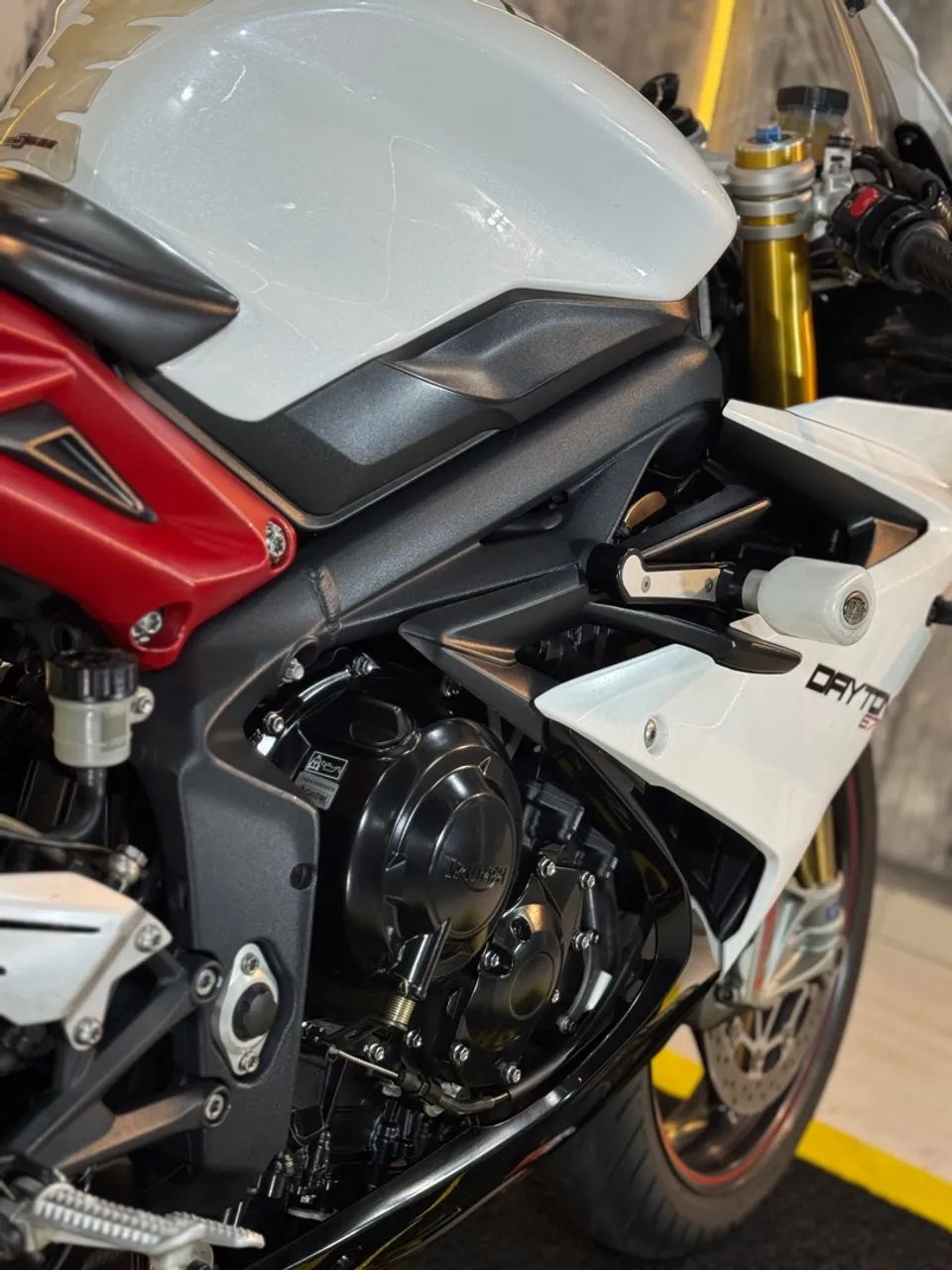 DAYTONA 675r  / OPORTUNIDADE  - Foto 4