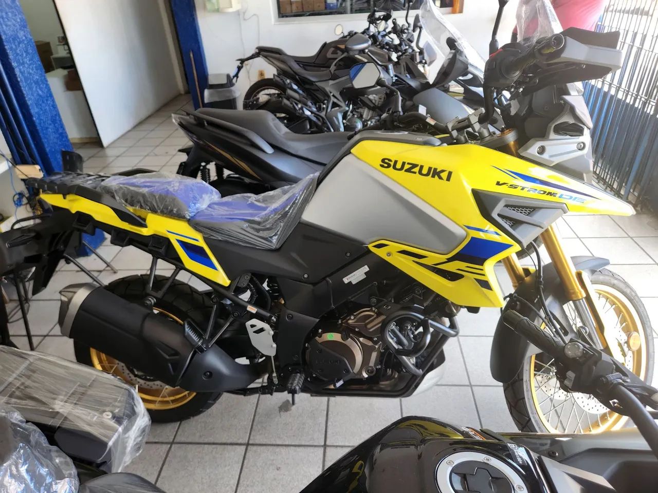 V STROM 1050 XT com bonus 5.300 - Foto 6