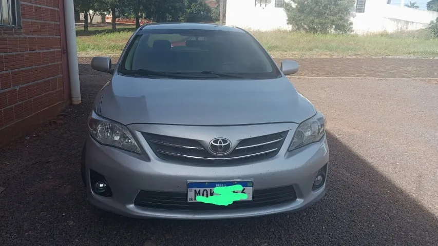 Vendo Toyota Corolla 1.6 Automático