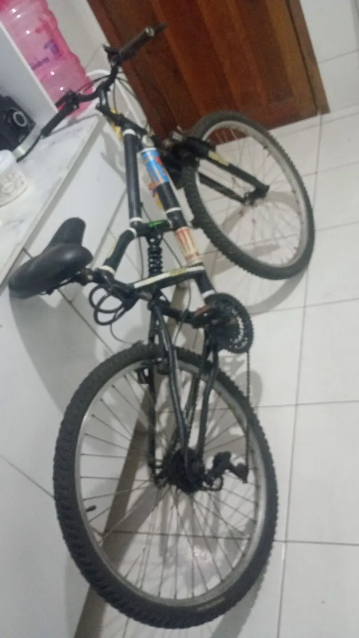 Bicicleta Aro 26 com Marchas