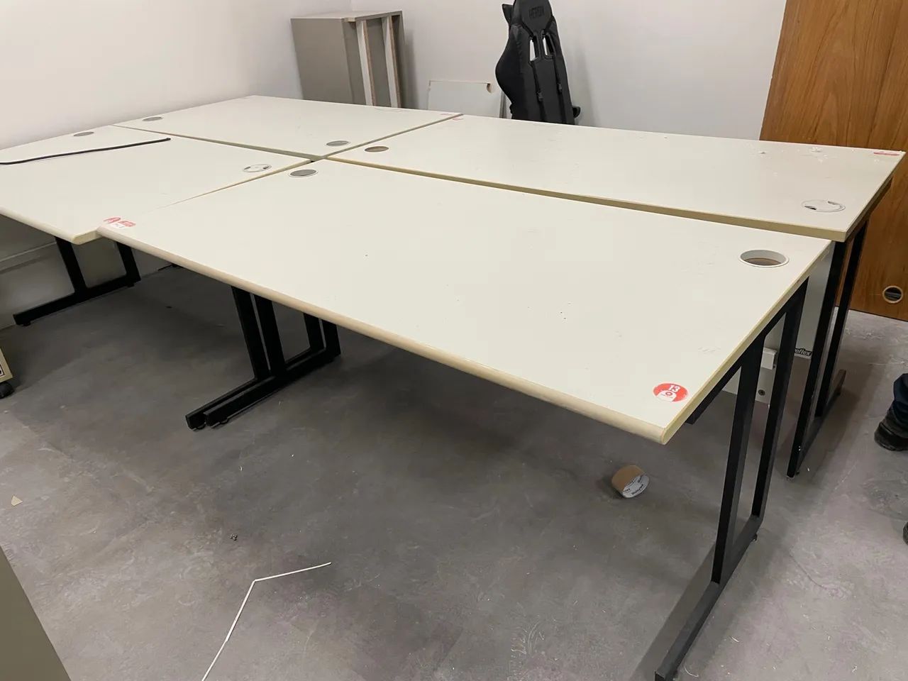 Mesa / birô / escrivaninha de escritório 