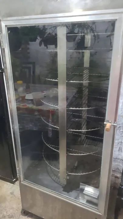 Frangueira giratória de prateleiras 