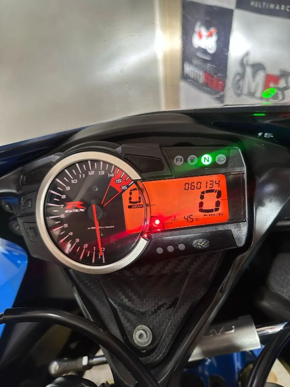 SRAD 750 MOTO GP 2016. - Foto 13