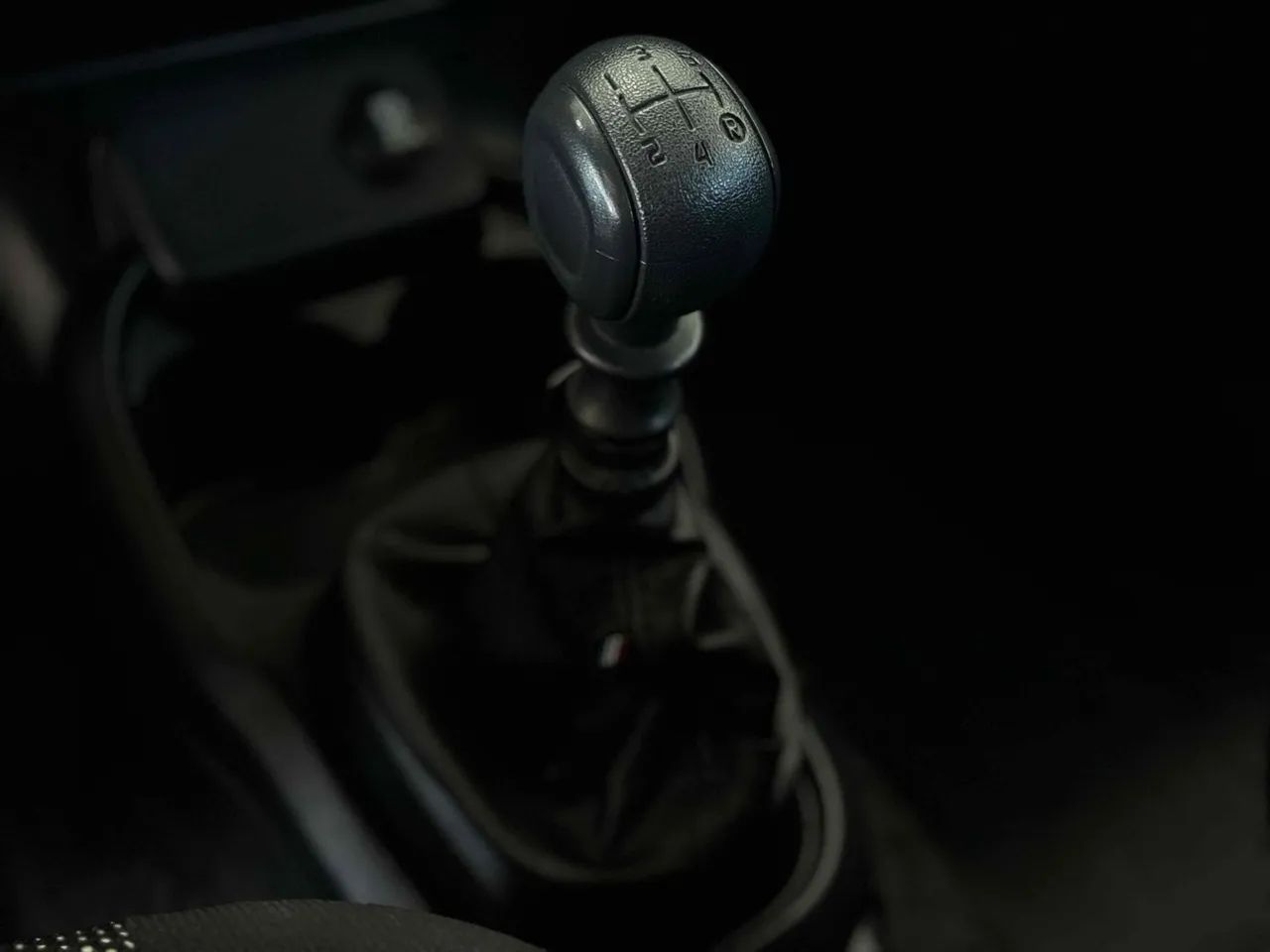 Fiat Mobi 2023 1.0 evo flex like. manual - Foto 5