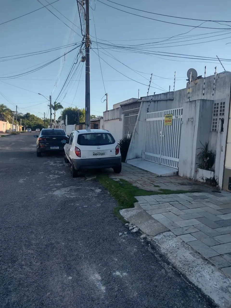 Imóvel(casa) para aluguel no conjunto cidade satélite com 3 quartos(1suíte) em Pitimbu -