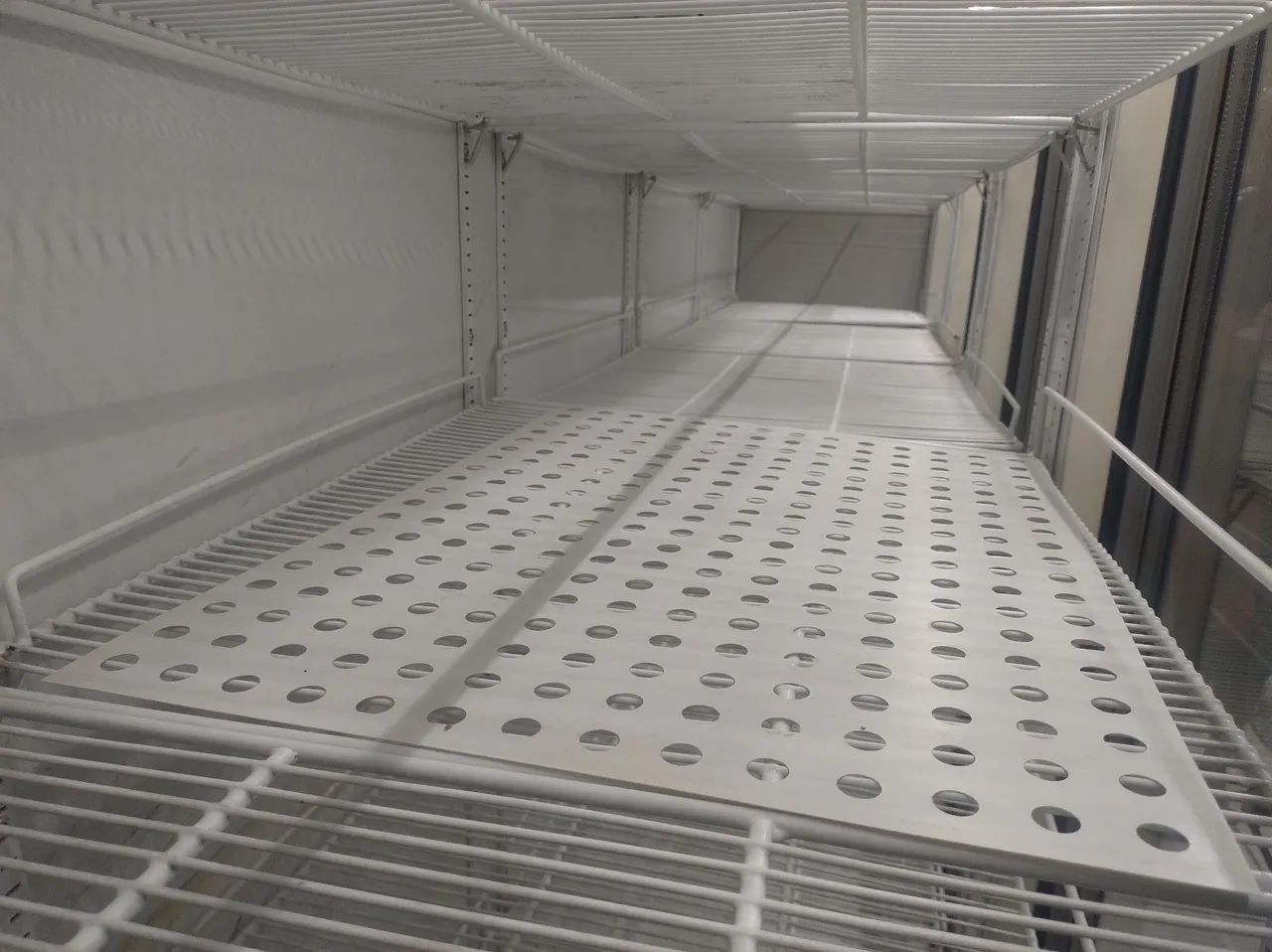 Geladeira expositora 5 portas conservada - Foto 4