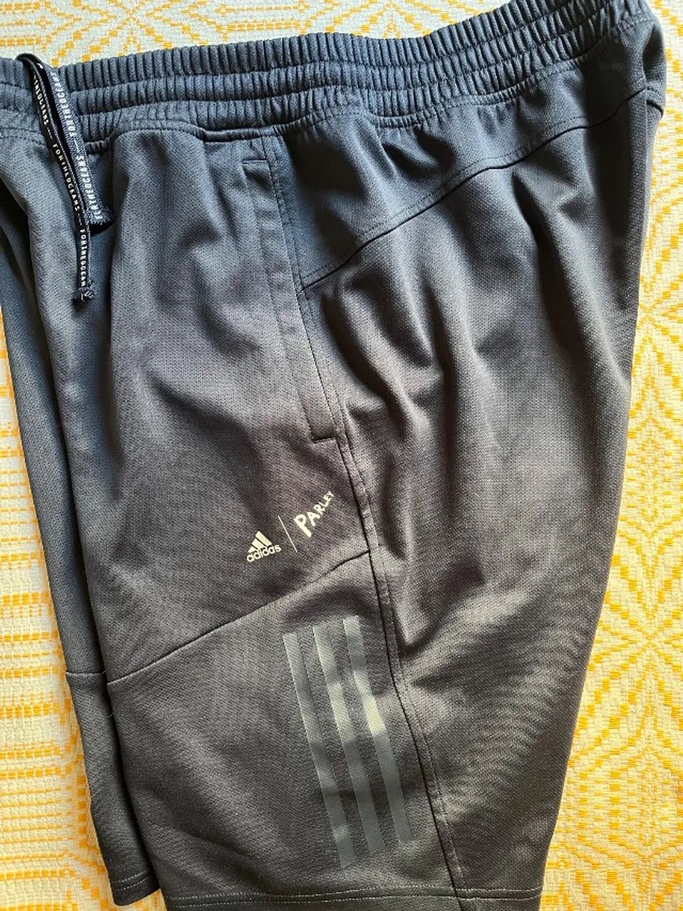Bermuda Adidas  - Foto 2