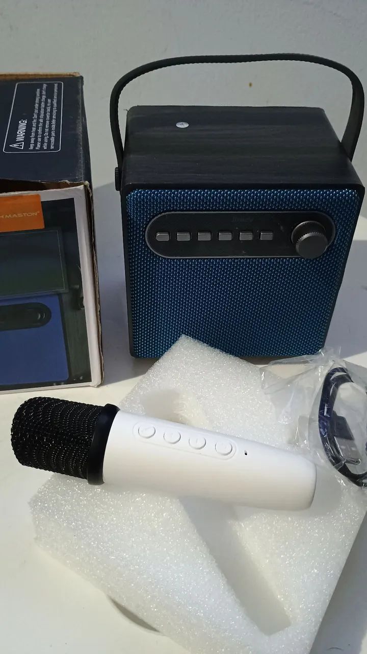 Caixa de Som, Com Microfone