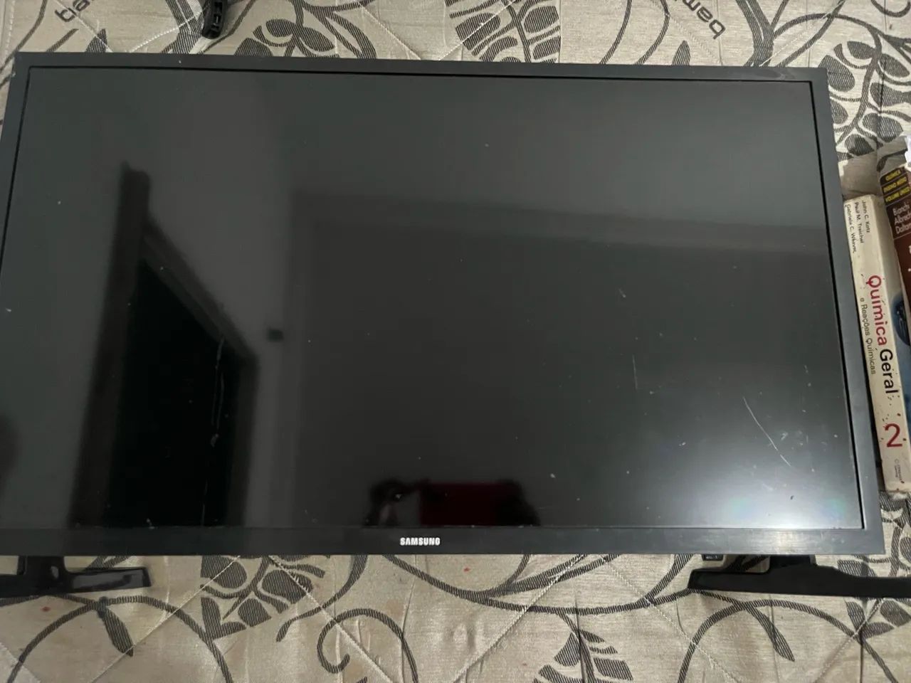 TV Samsung 32 polegadas com defeito na tela