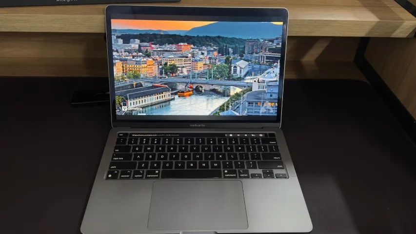 Macbook Pro M1 256gb 8gb - TouchBar - Notebooks - Campeche
