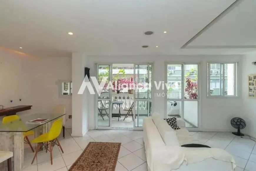 Humaitá | Apartamento 2 quartos, sendo 1 suite