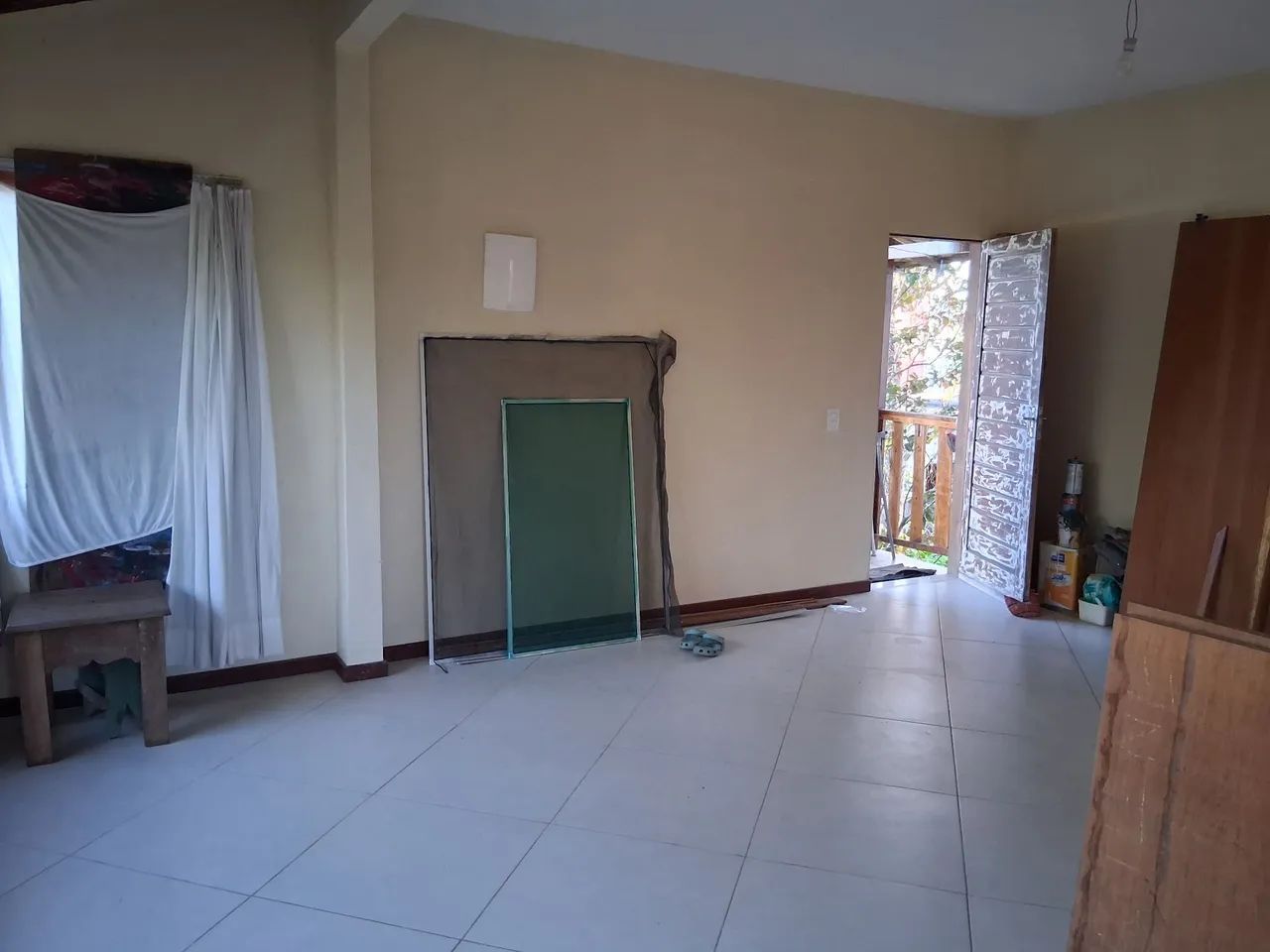 Casa segundo piso. Quintal amplo e verde - Foto 4