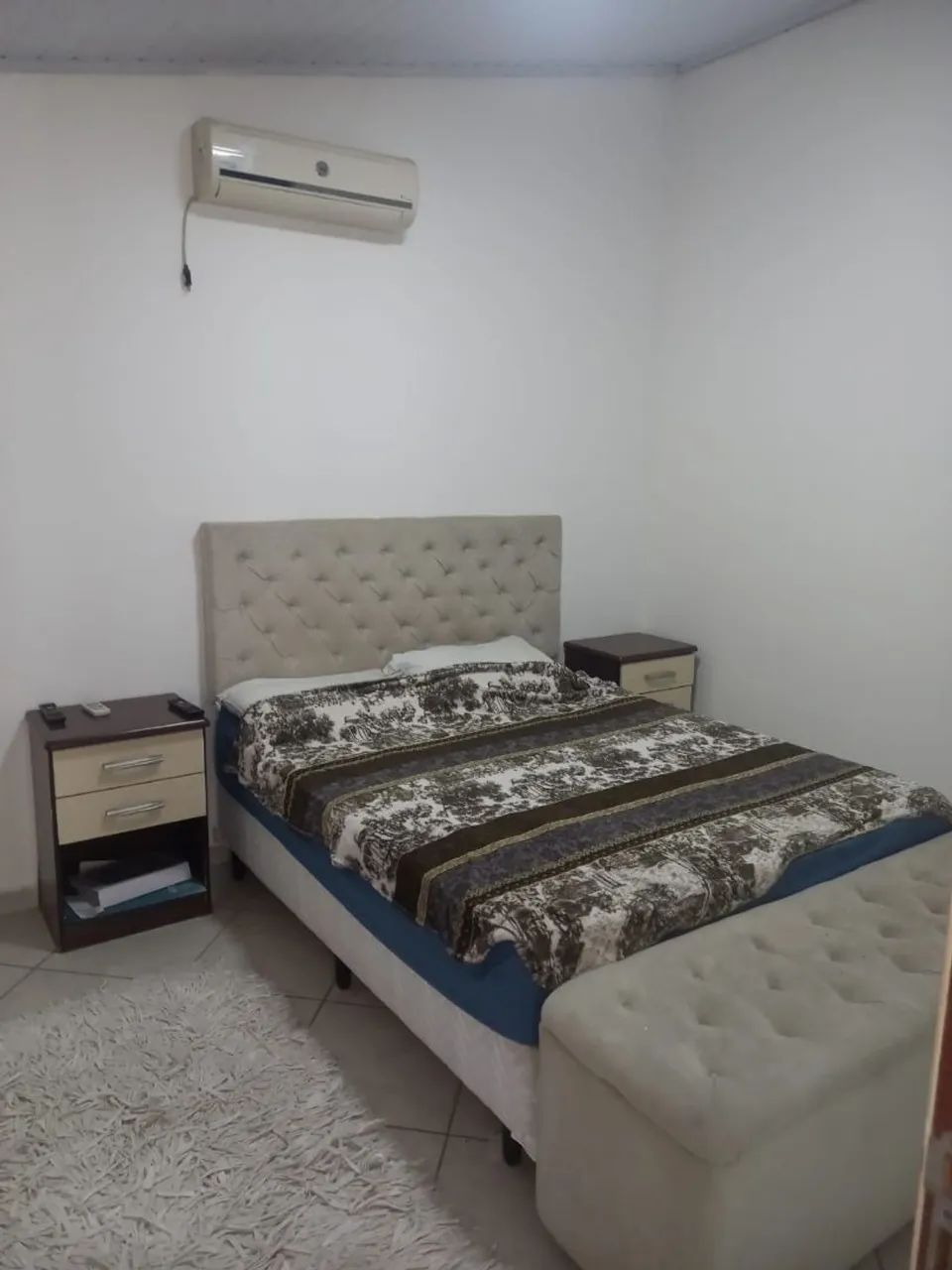 Alugo quarto mobiliado