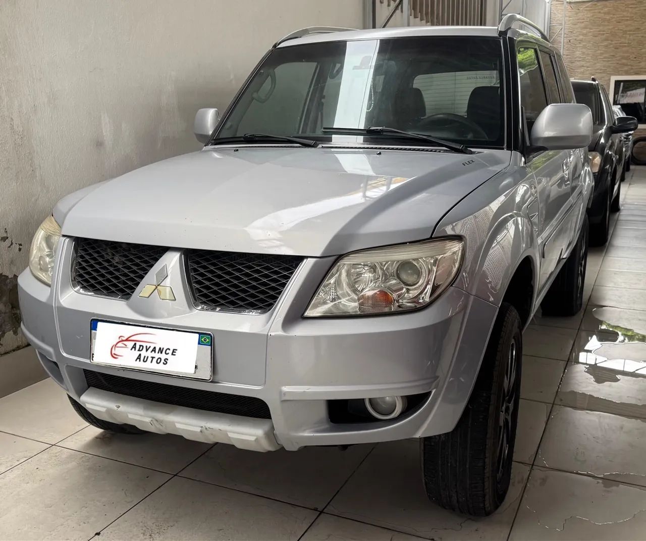 Mitsubishi Pajero TR4 2.0/ 2.0 Flex 16V 4X4 Aut. 2011 2011