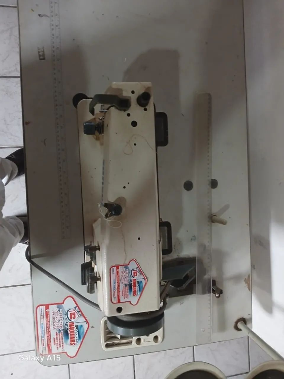 Máquina De Costura Sansei Sa-53t20u Bege 127/220v - Foto 4