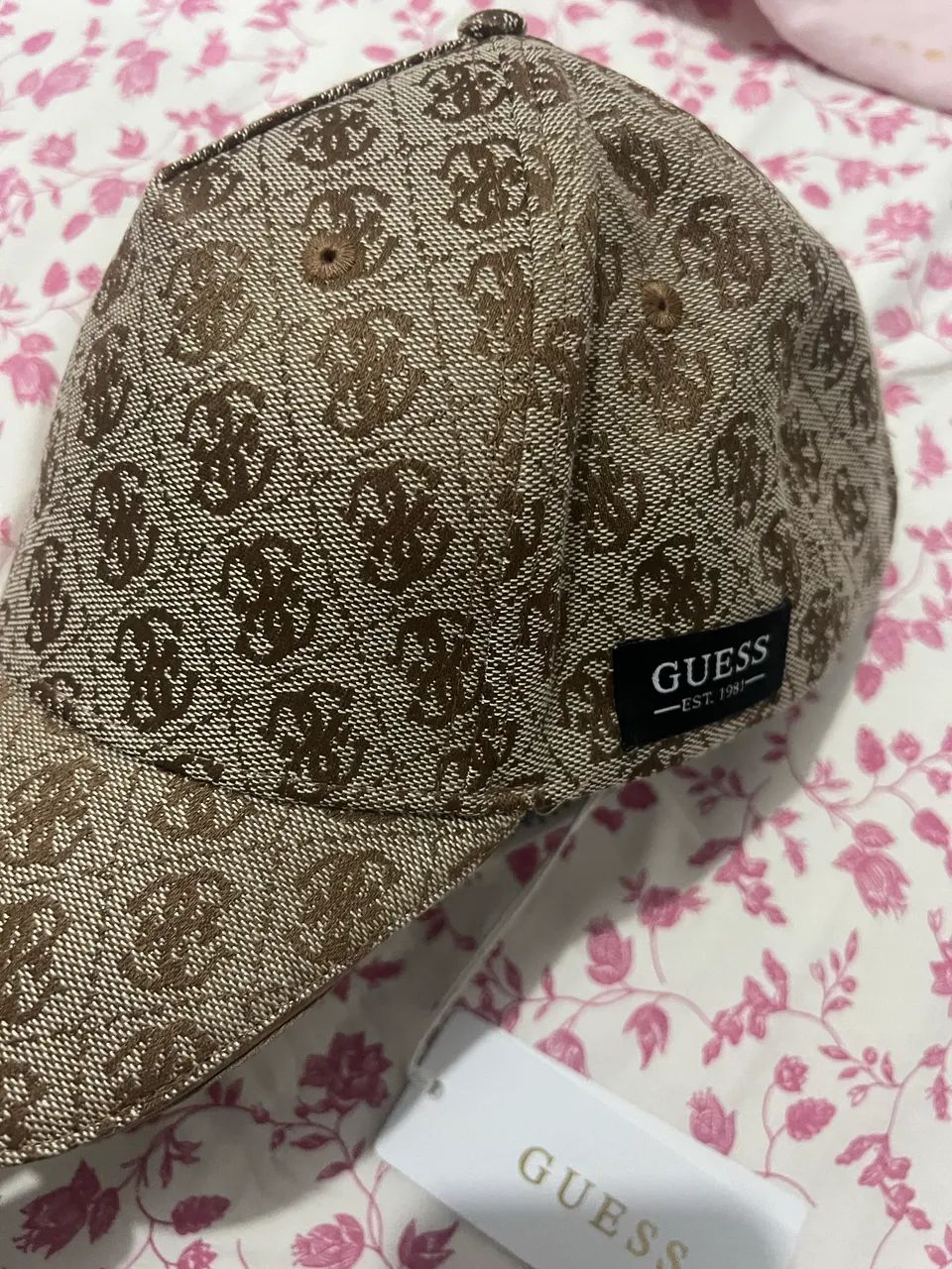 Boné original da Guess