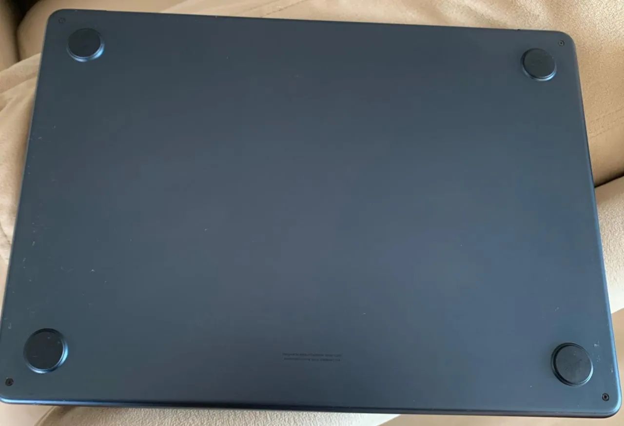 MacBook Air M2 - 8GB RAM / 256GB SSD - Foto 2