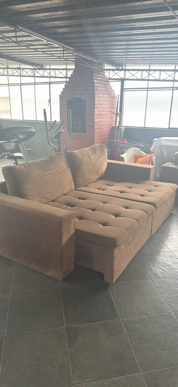 Sofa não retrátil para 4 pessoas