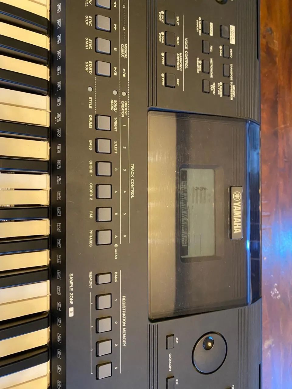 Teclado Yamaha PSR E-463  - Foto 5