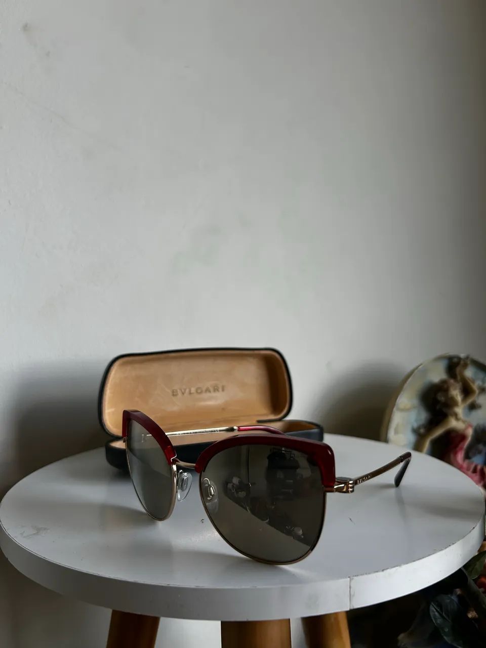óculos de sol bvlgari cat-eye vinho - Foto 3